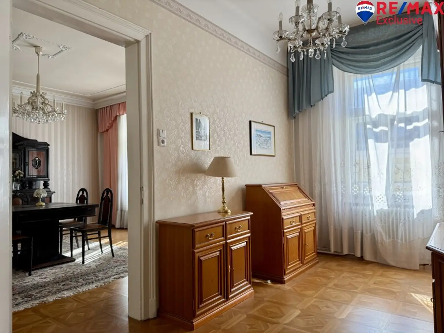 Zeitwandel - Mehrparteienhaus mit Entwicklungspotenzial in Wiener Neustadt!