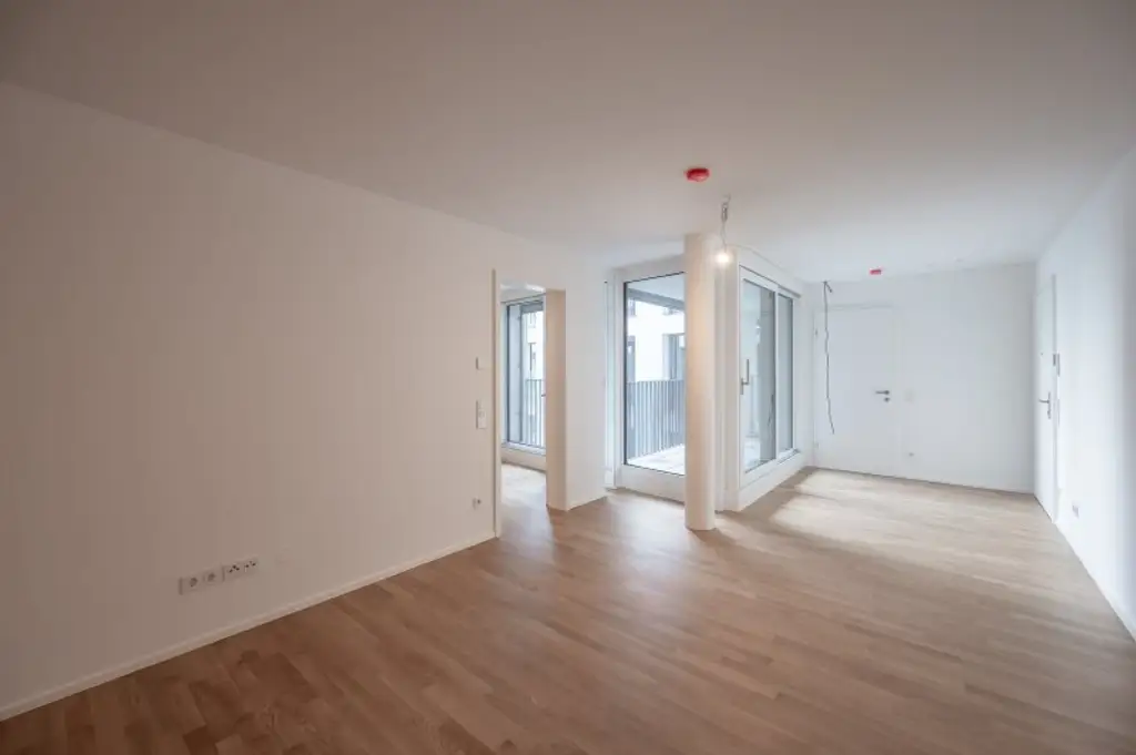 ++MOLLARD 50++  perfect 2-room-apartment in the Heart of the City (1/3)