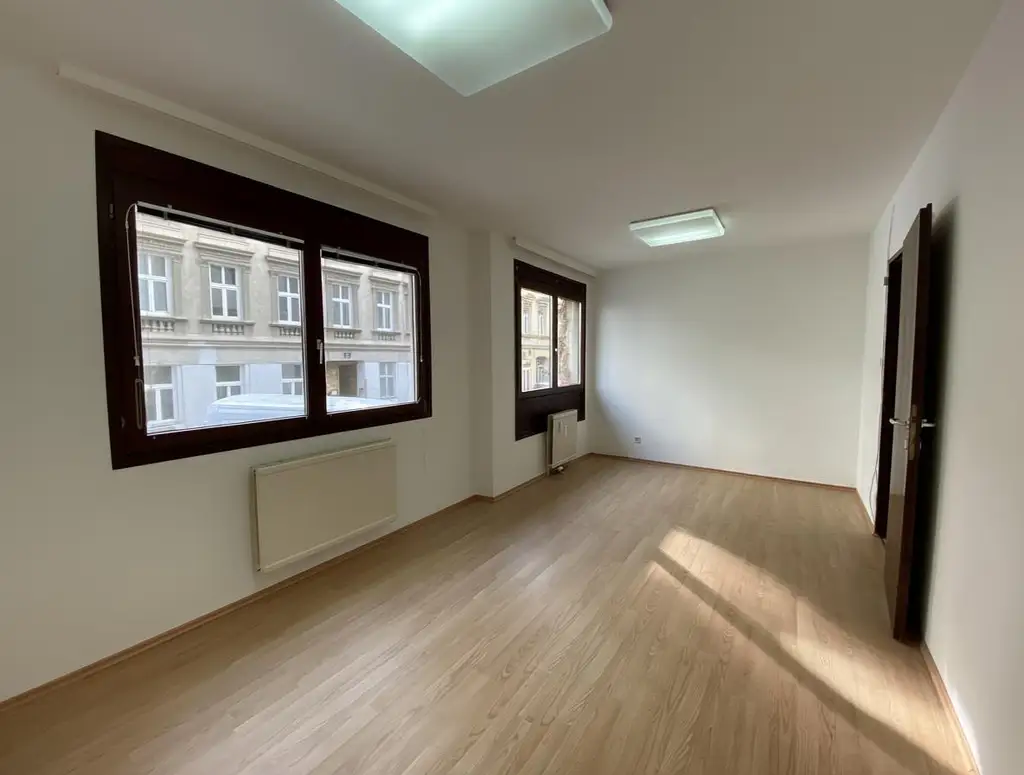 Loggia-Familien-Wohnung nahe U6 und Brunnenmarkt
