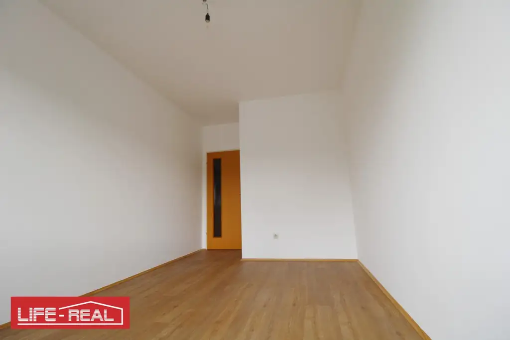 Stilvolle Maisonette-Mietwohnung mit Balkon im Herzen von Linz/Ebelsberg