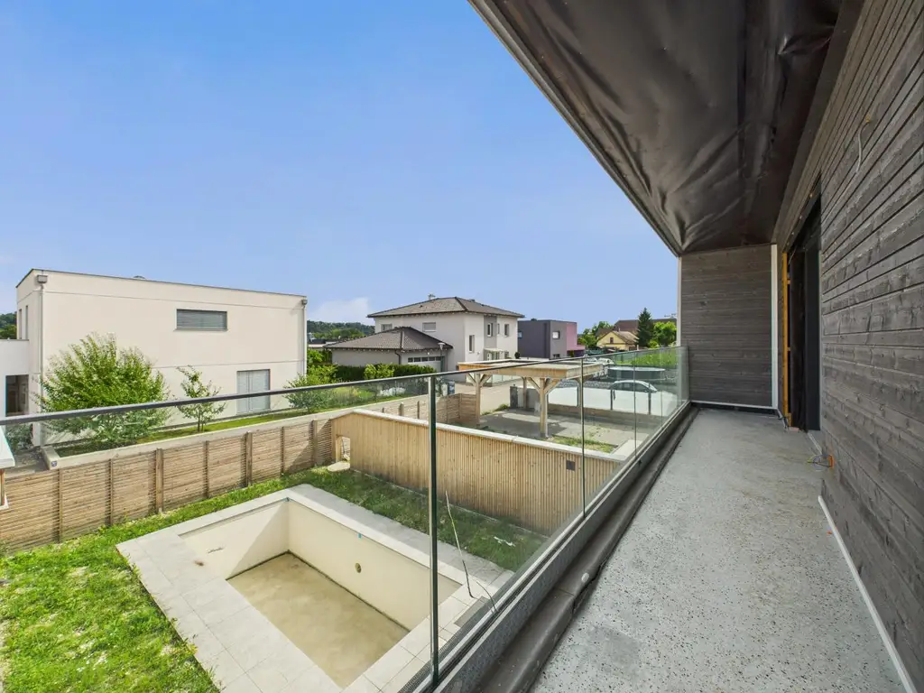 WELS-WEST: Ihr neues Smart Home mit Salzwasserpool, Carport & exklusiver Ausstattung