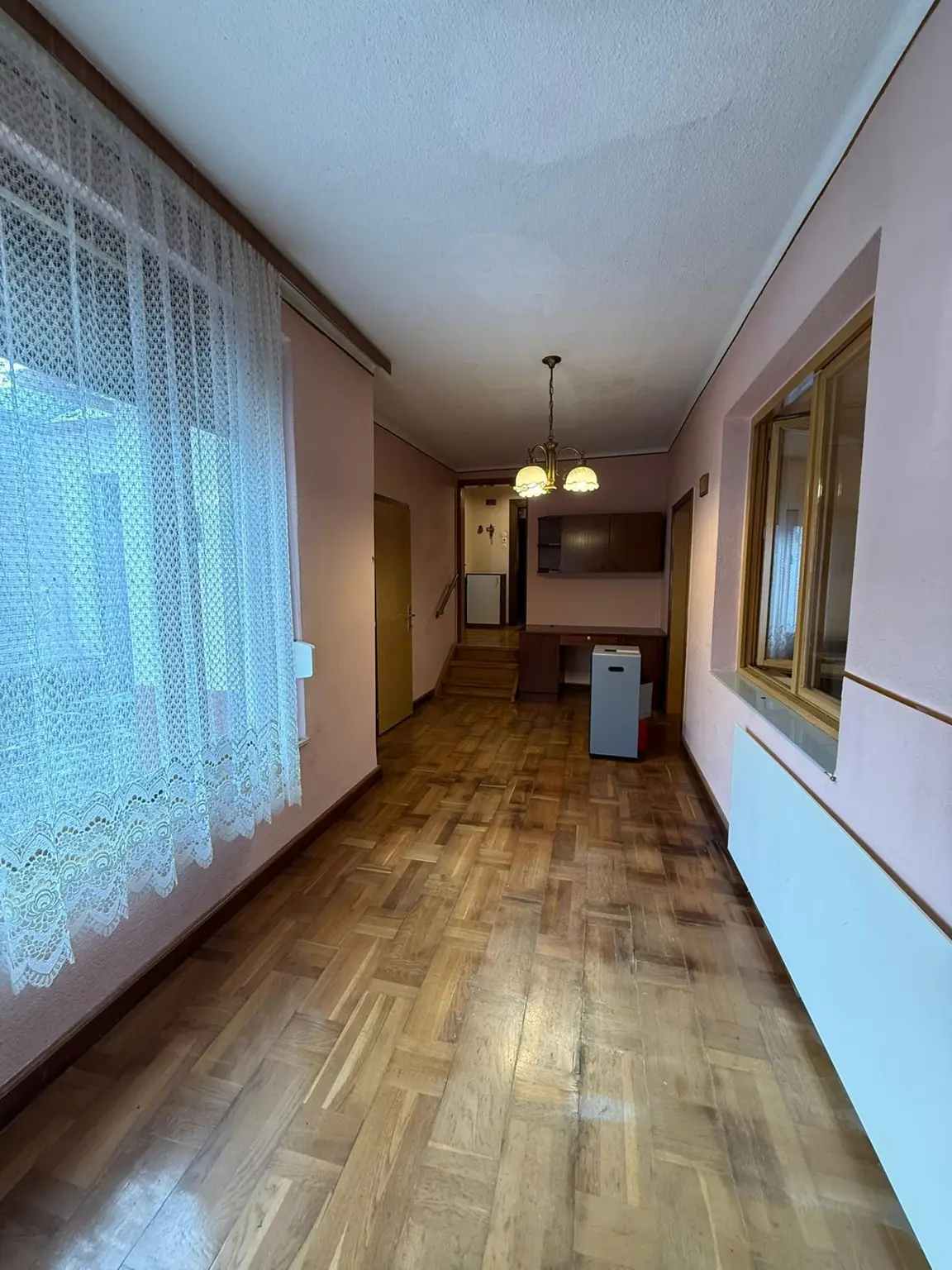 07ab3163-2add-48b6-81c3-82ca7e9d5b23