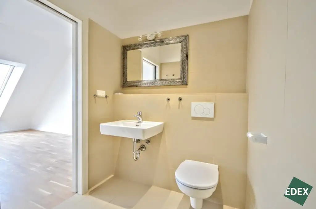 Klimatisierte 4-Zimmer-Wohnung mit Terrasse nahe der Wiener Innenstadt (optional mit PKW-Stellplatz)