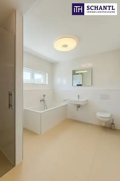 Wo Sonne, Wasser und Raum sich treffen – Ihr neues Familienglück nahe oberem Mühlwasser + Klimaanlage + uneinsichtiger Garten + Stellplatz + Eigengrund