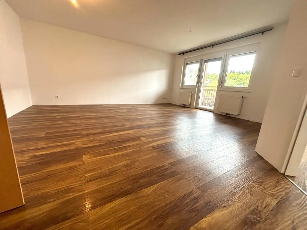 100m² 4-ZIMMER PREIS-SENSATION! NEUWERTIG! RUHIG! SUPER LAGE!