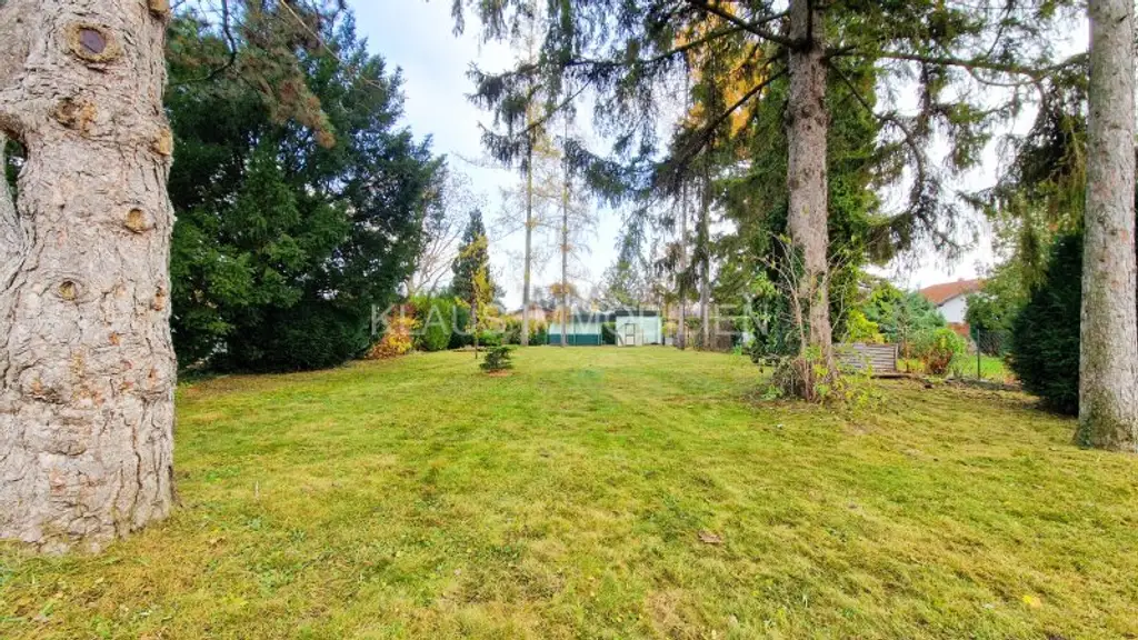 in Vorbereitung! Bungalow mit Seezugang, Neufelder See