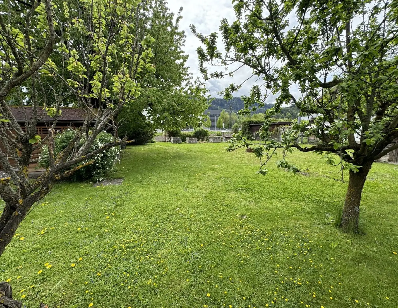 Günstiges Baugrundstück in Hall in Tirol für € 850.- / m² !