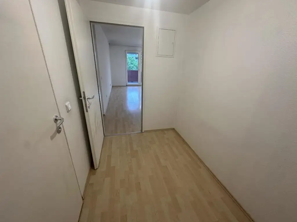 3 Zimmer mit Loggia