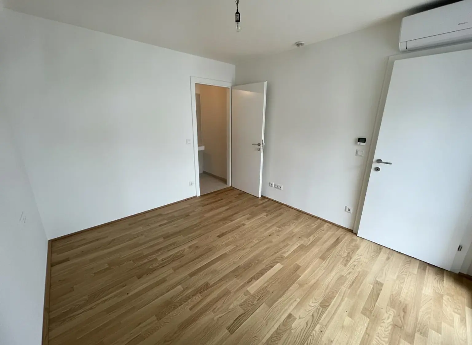 EG Schlafzimmer