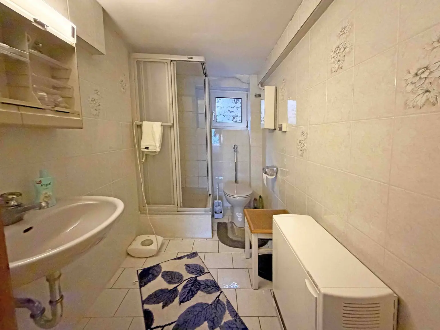 Badezimmer KG