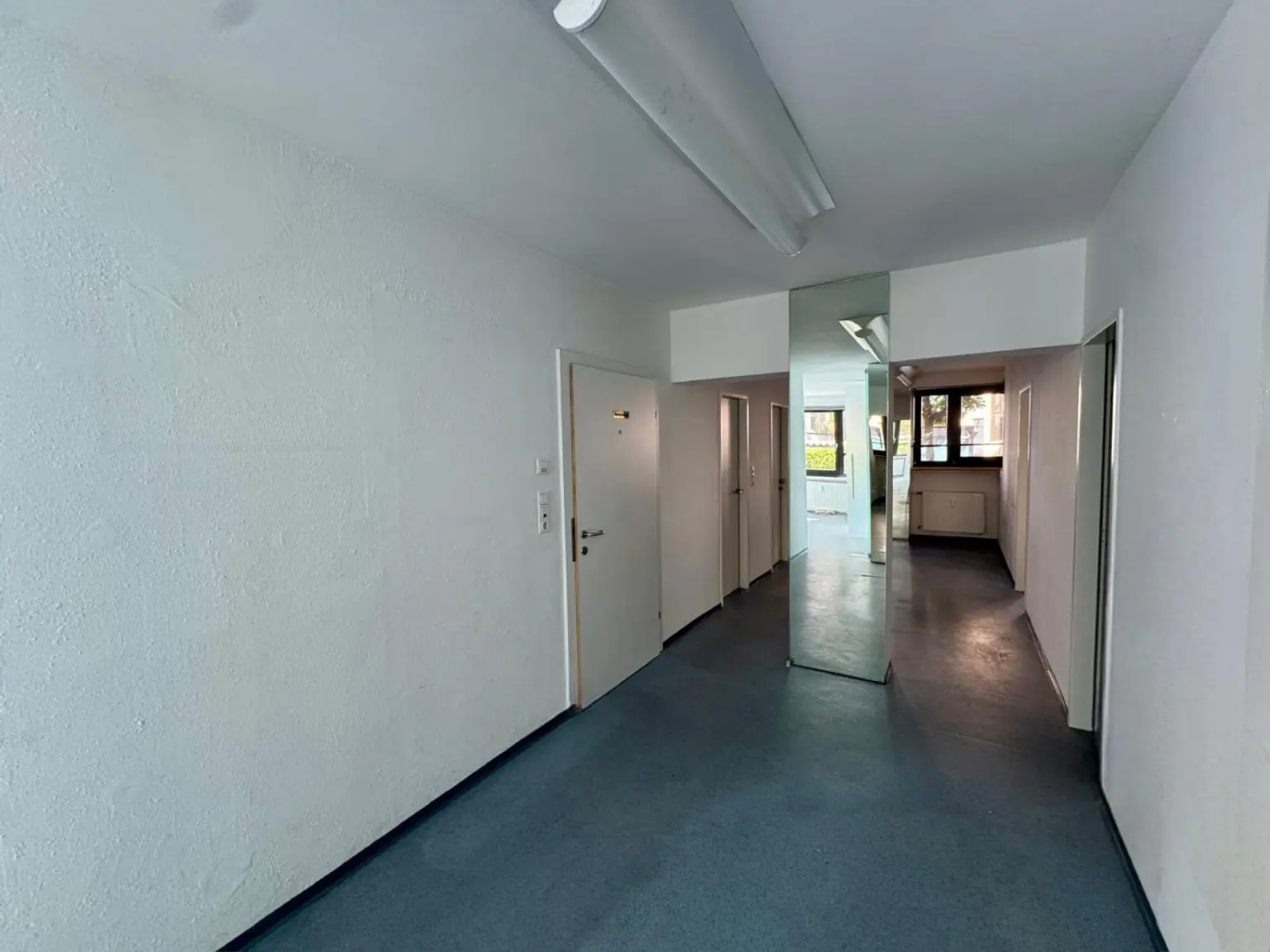 Vielseitig nutzbare Praxis- und Bürofläche im Herzen von Innsbruck