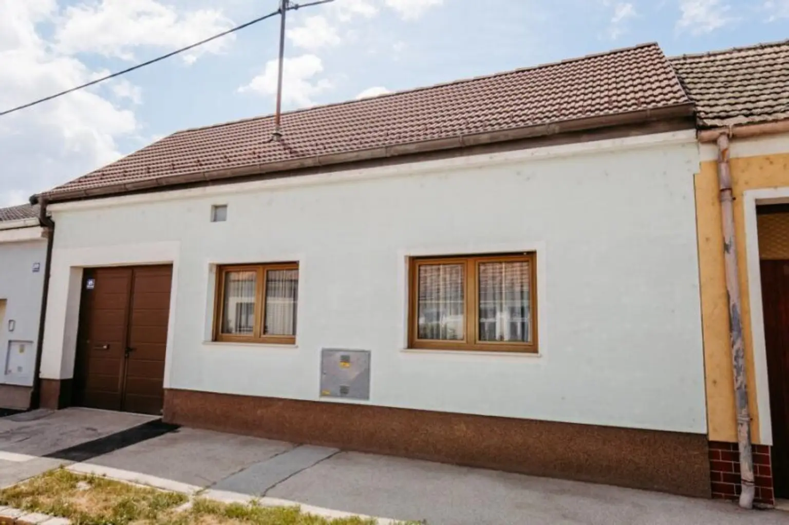 Erleben Sie die  Ausstrahlung. Landhaus in typisch  Weinviertler „L“ Form, bestgepflegt