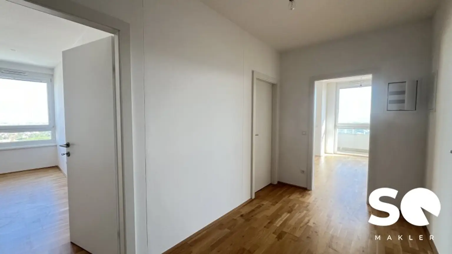 # SQ  - MODERNE 3 ZIMMER IN EINEM HOCHHAUS - NEUBAUWOHNUNG MIT BALKON MIT TRAUMHAFTEN AUSBLICK - NÄHE KURPARK OBERLAA - 31. ETAGE