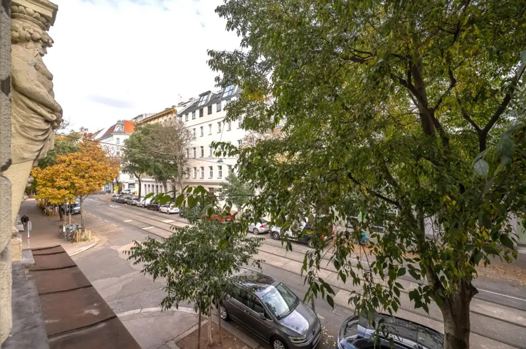 ++NEU++ sanierungsbedürftige 2-Zimmer-Wohnung in sehr guter Lage direkt am Augarten