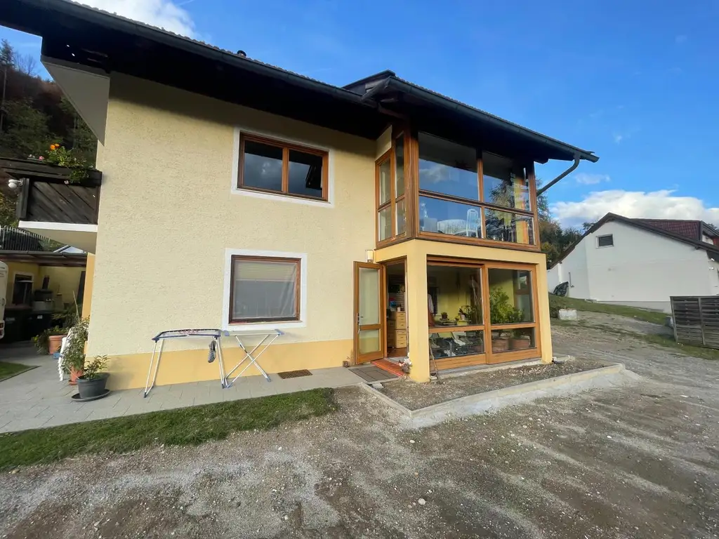 Wohnhaus mit großzügigem Grundstück,  Finkenstein-Mallenitzen