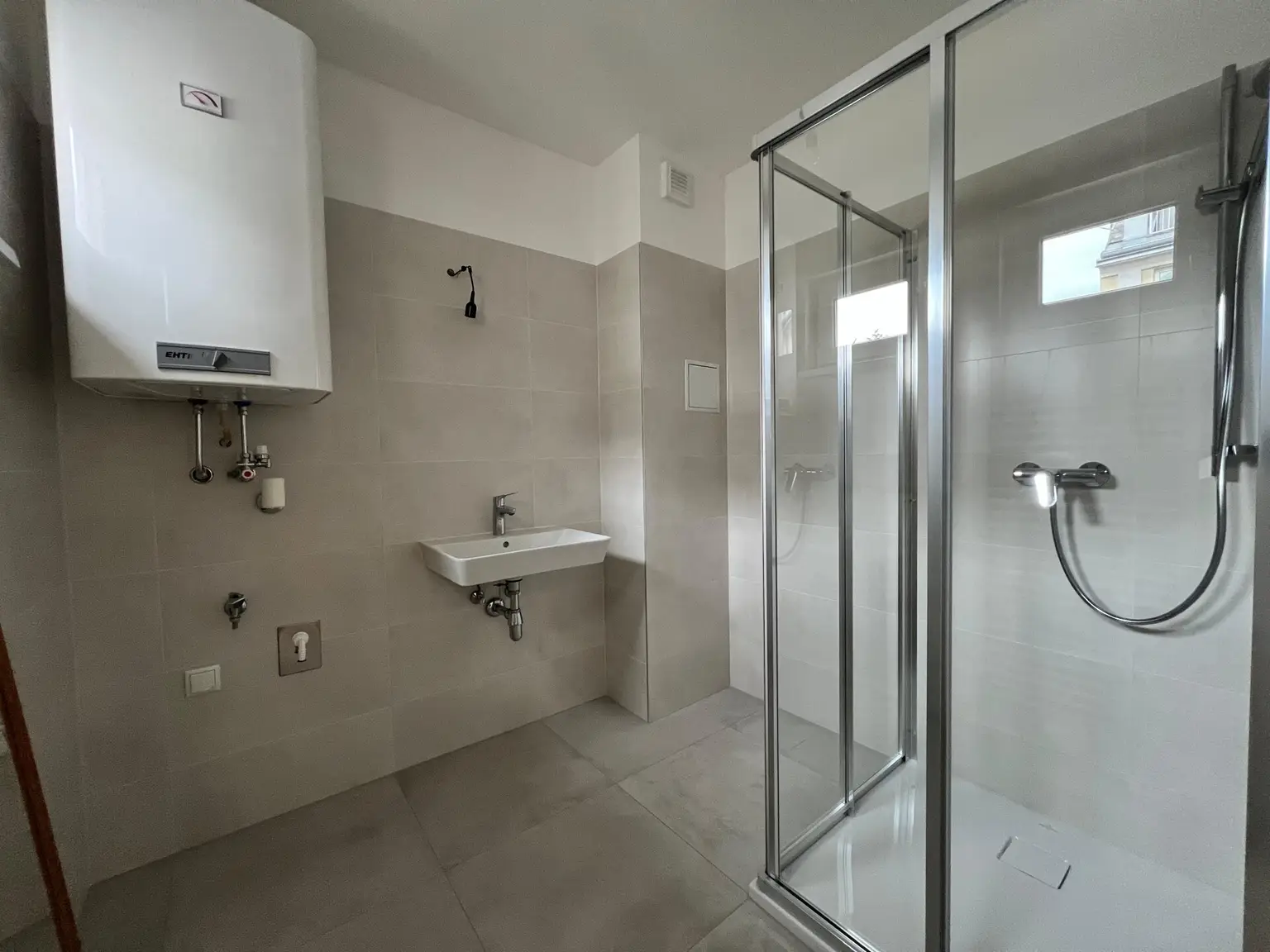 2-Zimmer-Wohnung in Meidlinger Bestlage – saniert & sofort verfügbar