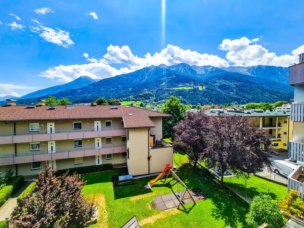 4-Zimmer-Wohnung mit Balkon & Duplexgarage in Telfs!