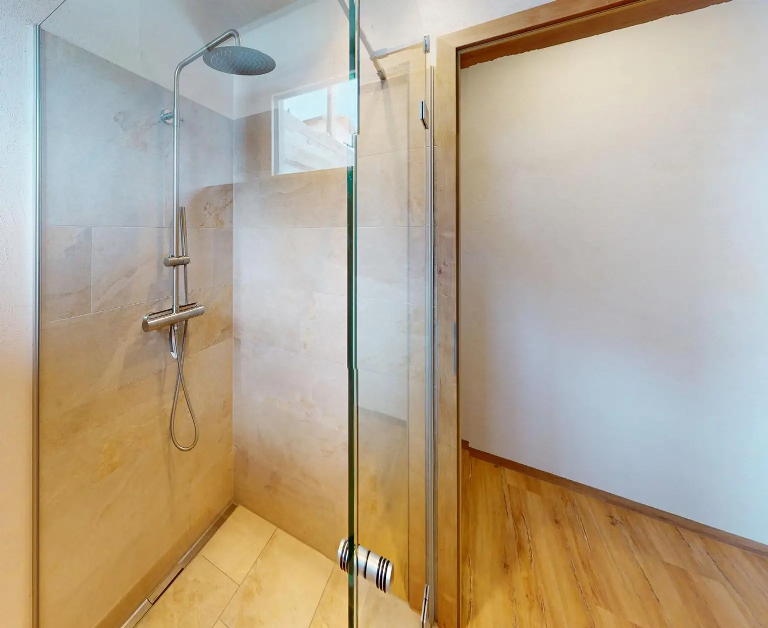 See - Haus - Apartment IV - Badezimmer