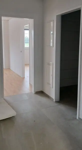 TOP 2.7 - NEUBAU - ERSTBEZUG - 2 Zimmerwohnung mit eigenem Tiefgaragenplatz
