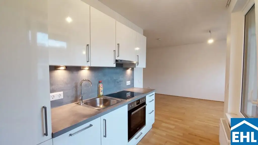 Traumhafte Wohnung mit großzügiger Freifläche!