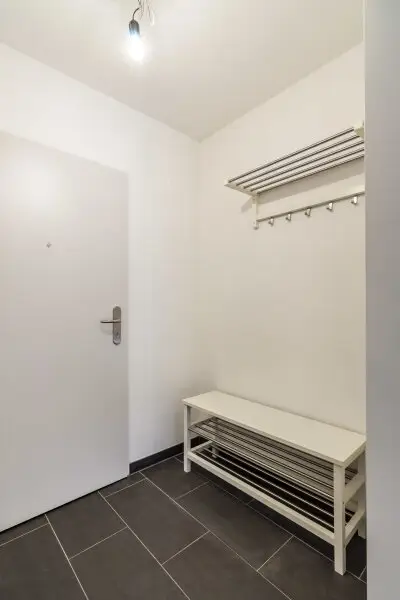 **Hofseitiger Balkon** Modernes Wohnen in ruhiger Lage