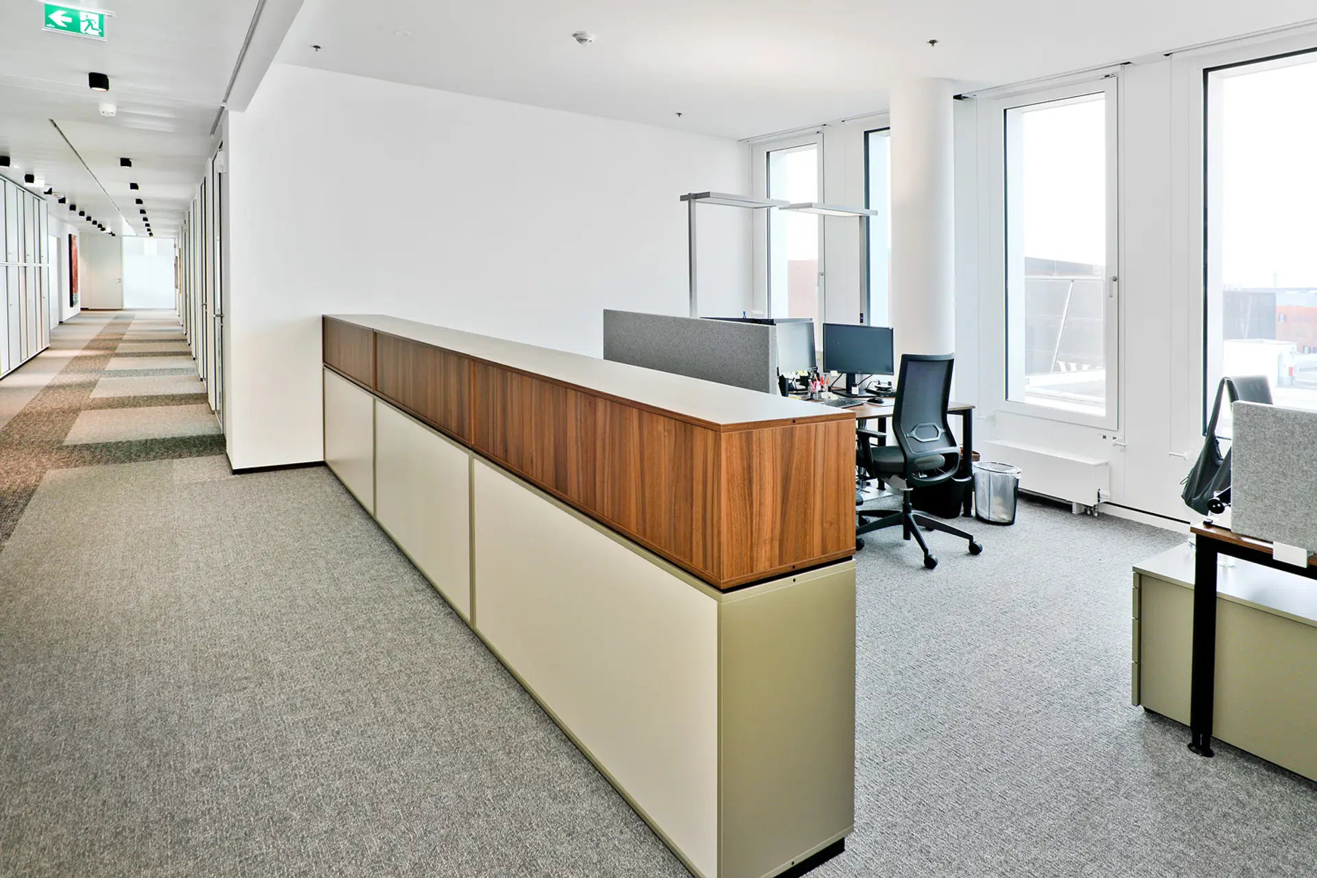 260309 DENK DREI BT B Empfang