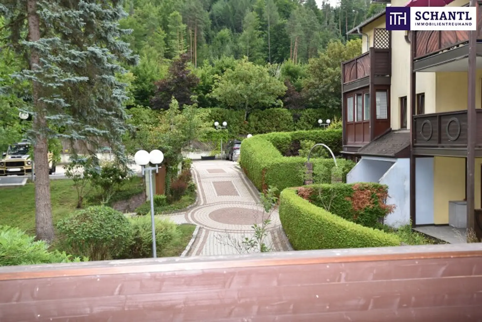 ++EXKLUSIVE ca. 92m² EIGENTUMSWOHNUNG am OSSIACHER SEE++mit PRIVATEM SEEZUGANG++ PANORAMABLICK auf die GERLITZEN++ZWEITWOHNSITZ ALS WERTANLAGE++