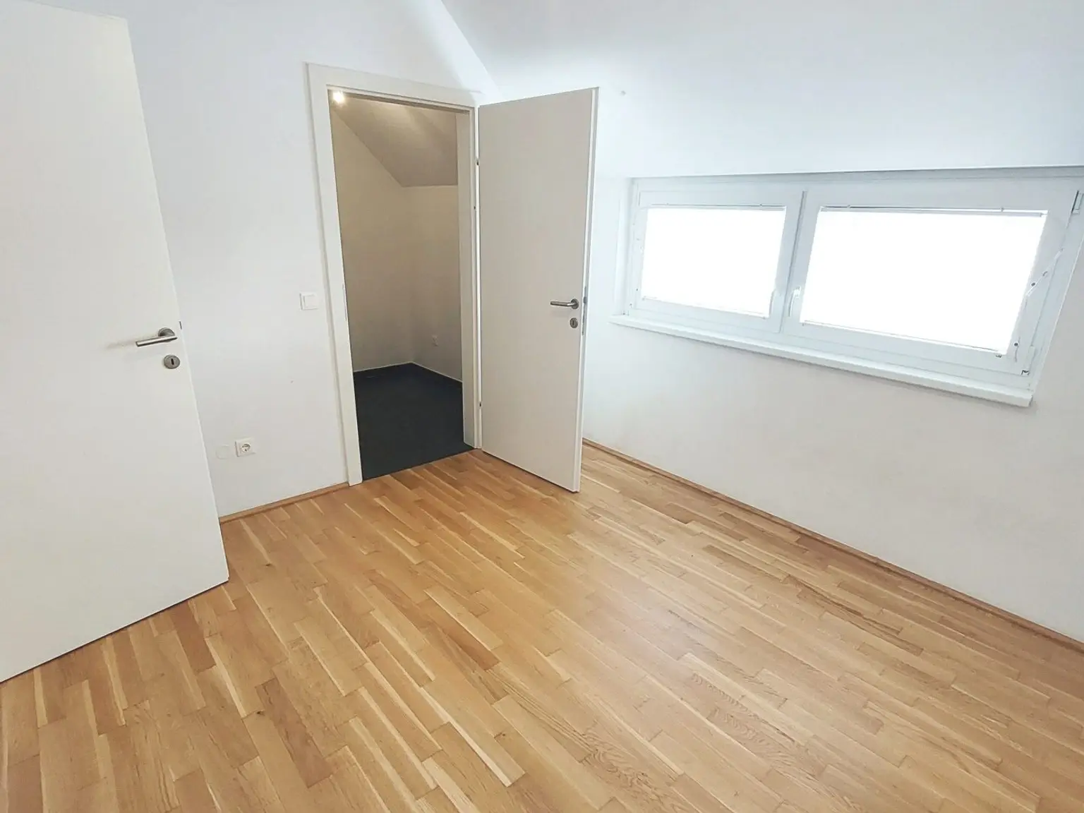 Zimmer I