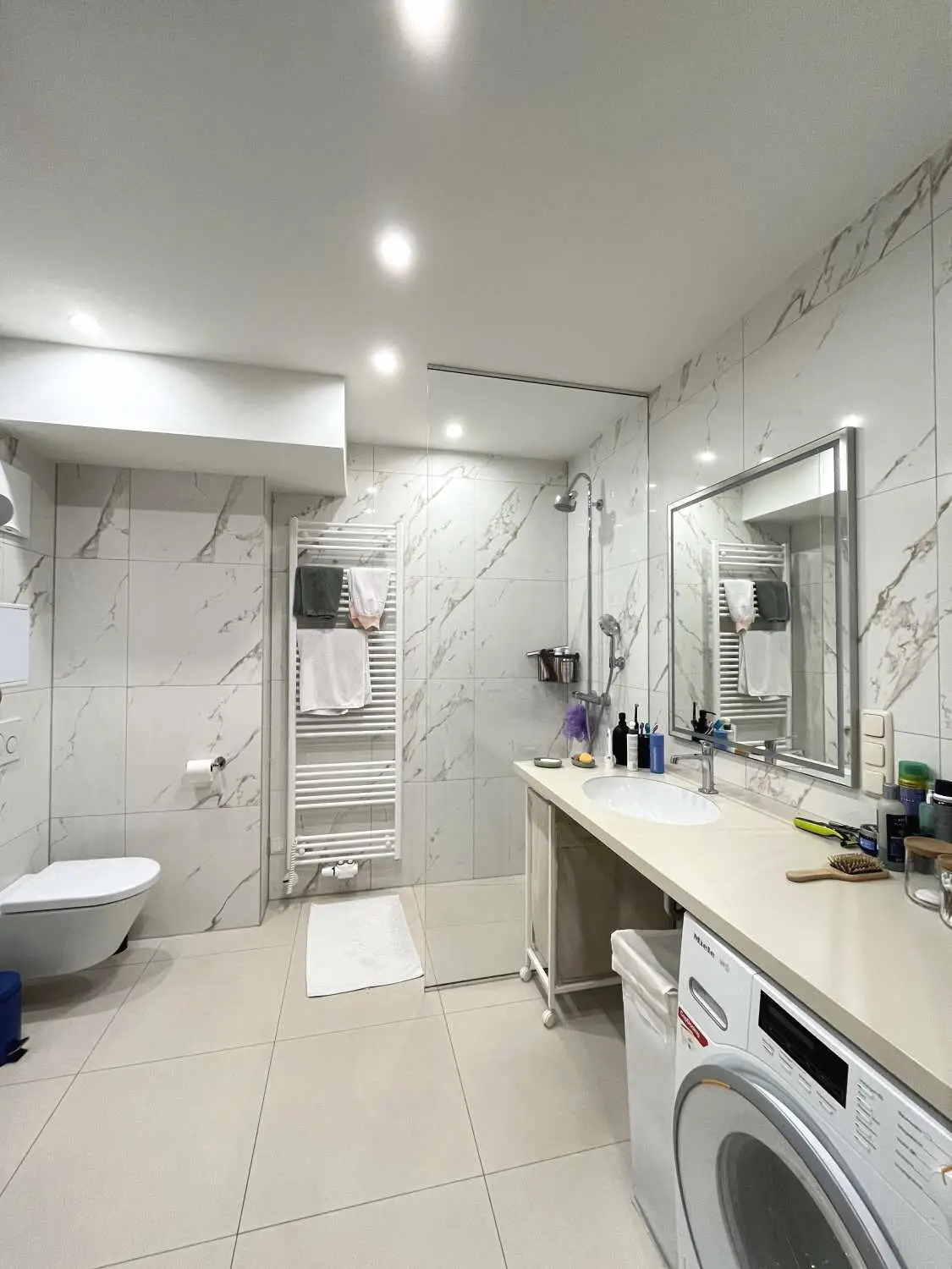 Moderne 3-Zimmer-Wohnung mit Balkon - Wohnen am Arenbergpark!