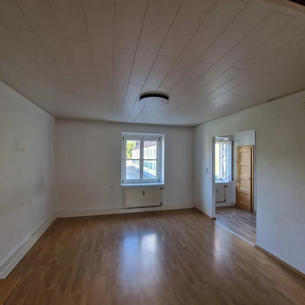 4-Zimmer-Wohnung im 1. Stock! Gartenmitbenützung! 1 Monat mietzinsfrei!