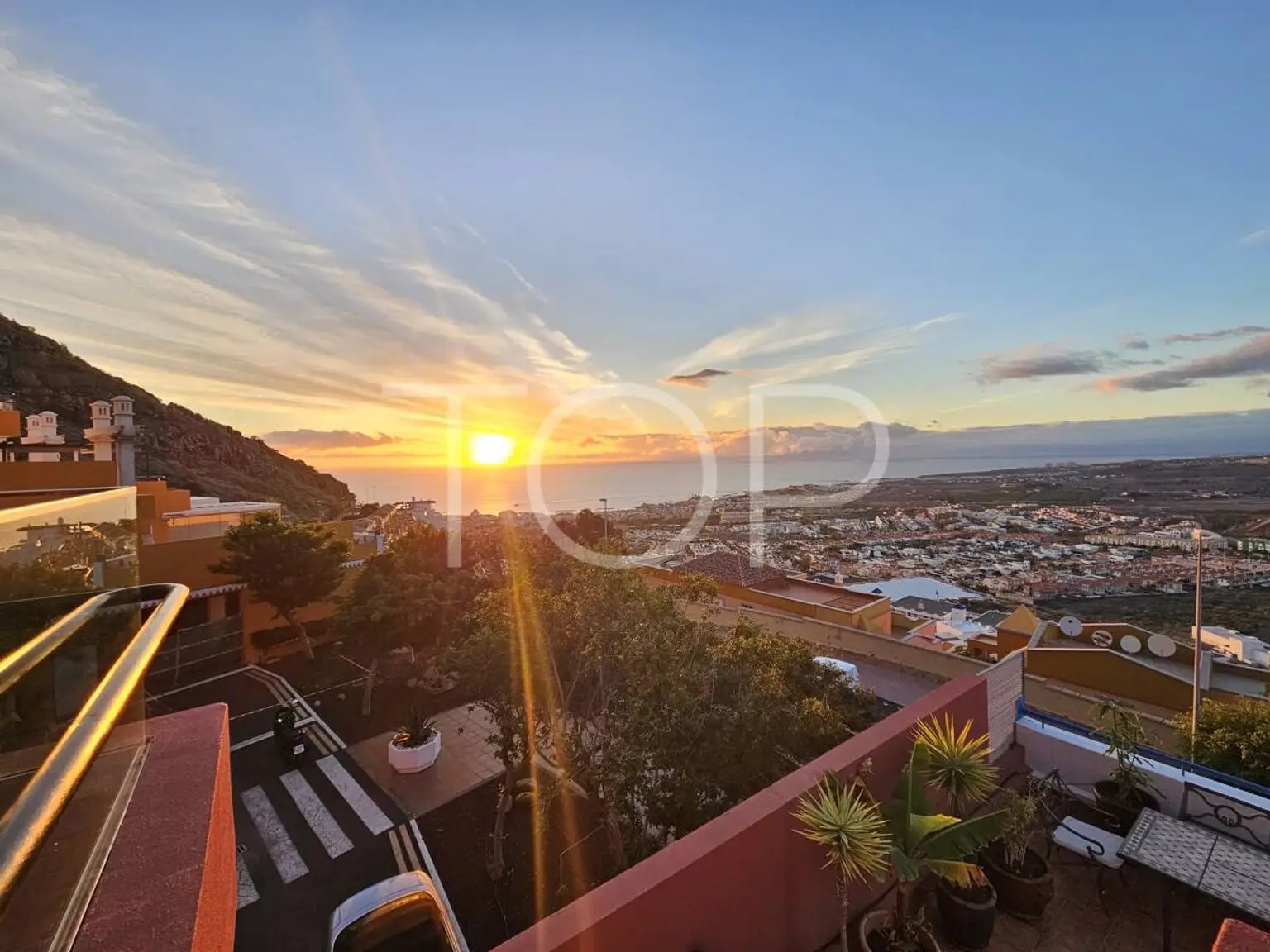 Wohnung mit spektakulärem Meer- und Bergblick in Roque del Conde, Costa Adeje