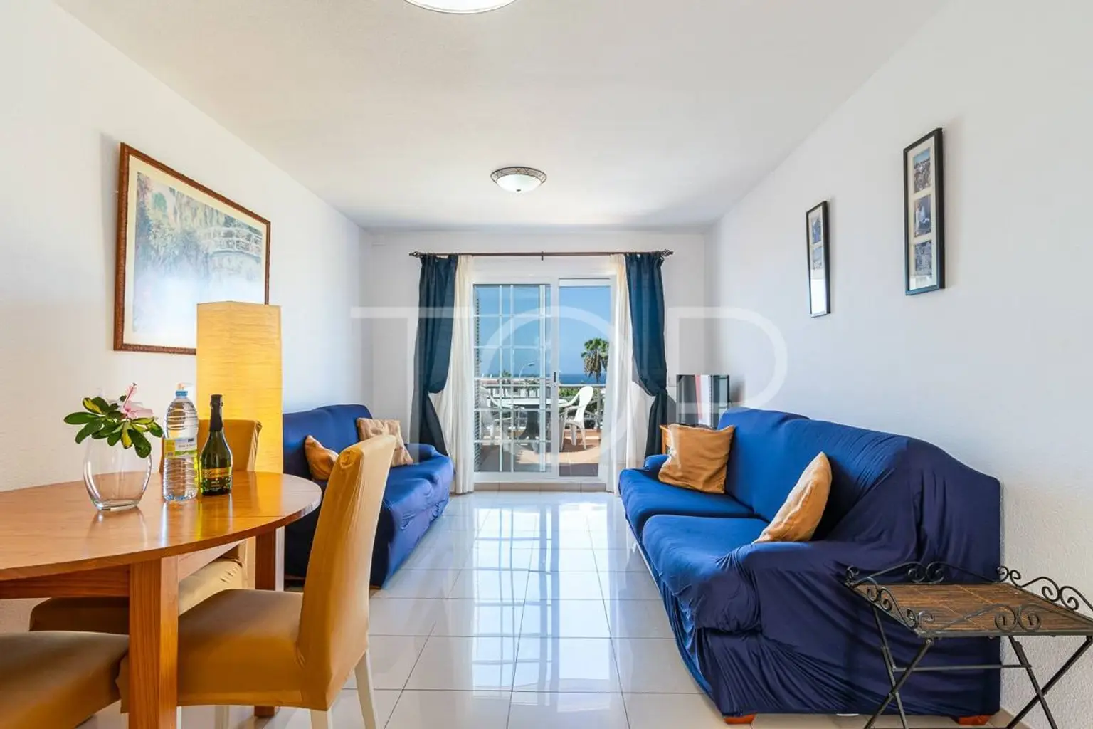 Apartment-Veril-del-Duque-Salon-Costa-Adeje-Tenerife-1