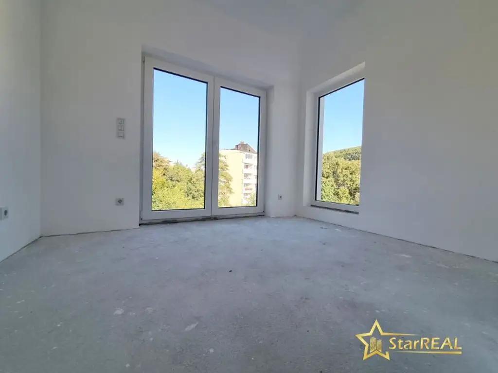 CHARMANTE LAGE IM ZENTRUM PRESSBAUM - LICHTDURCHFLUTETES ZIEGELHAUS MIT ZAHLREICHEN AUSSENFLÄCHEN UND FERNBLICK. Provisionsfrei für den Käufer.