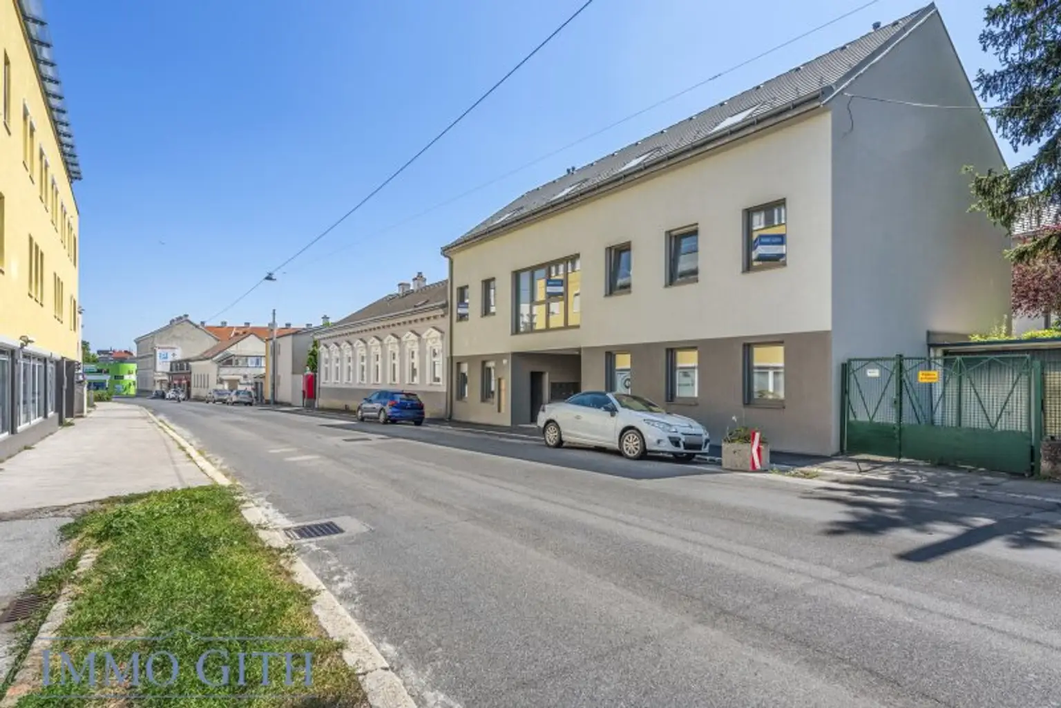 EXKLUSIVES TOWNHOUSE MIT GARTEN, PV-ANLAGE & DESIGNAUSSTATTUNG ZU KAUFEN – WIEN DIREKT VOR DER TÜR