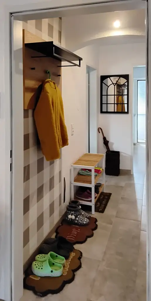 Eine komplett neu adaptierte 3-Zimmer-Wohnung mit Eckbalkon und Traunstein Blick.