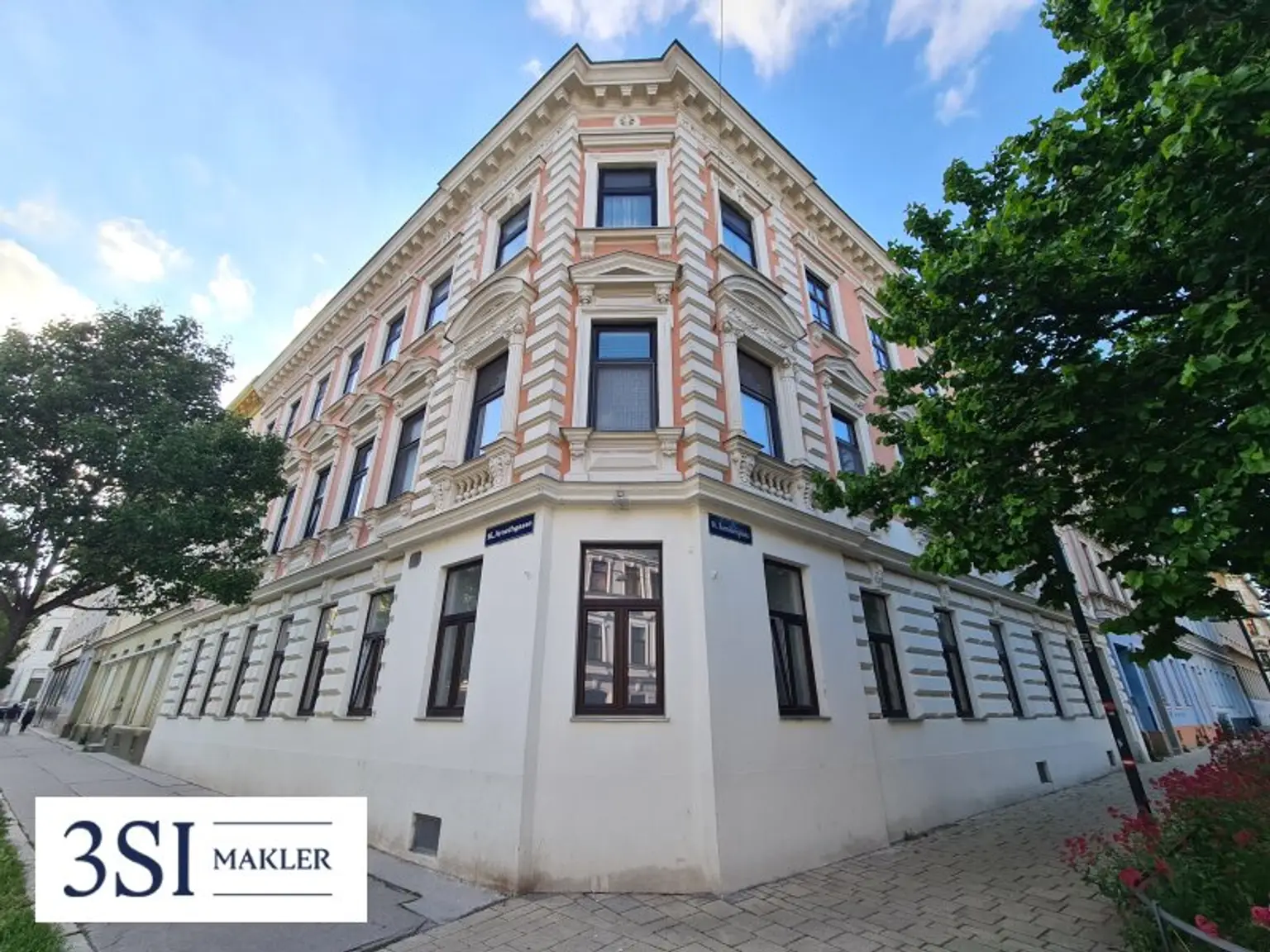 Baubewilligter Rohdachboden in begehrter Ottakringer Lage mit Parkblick