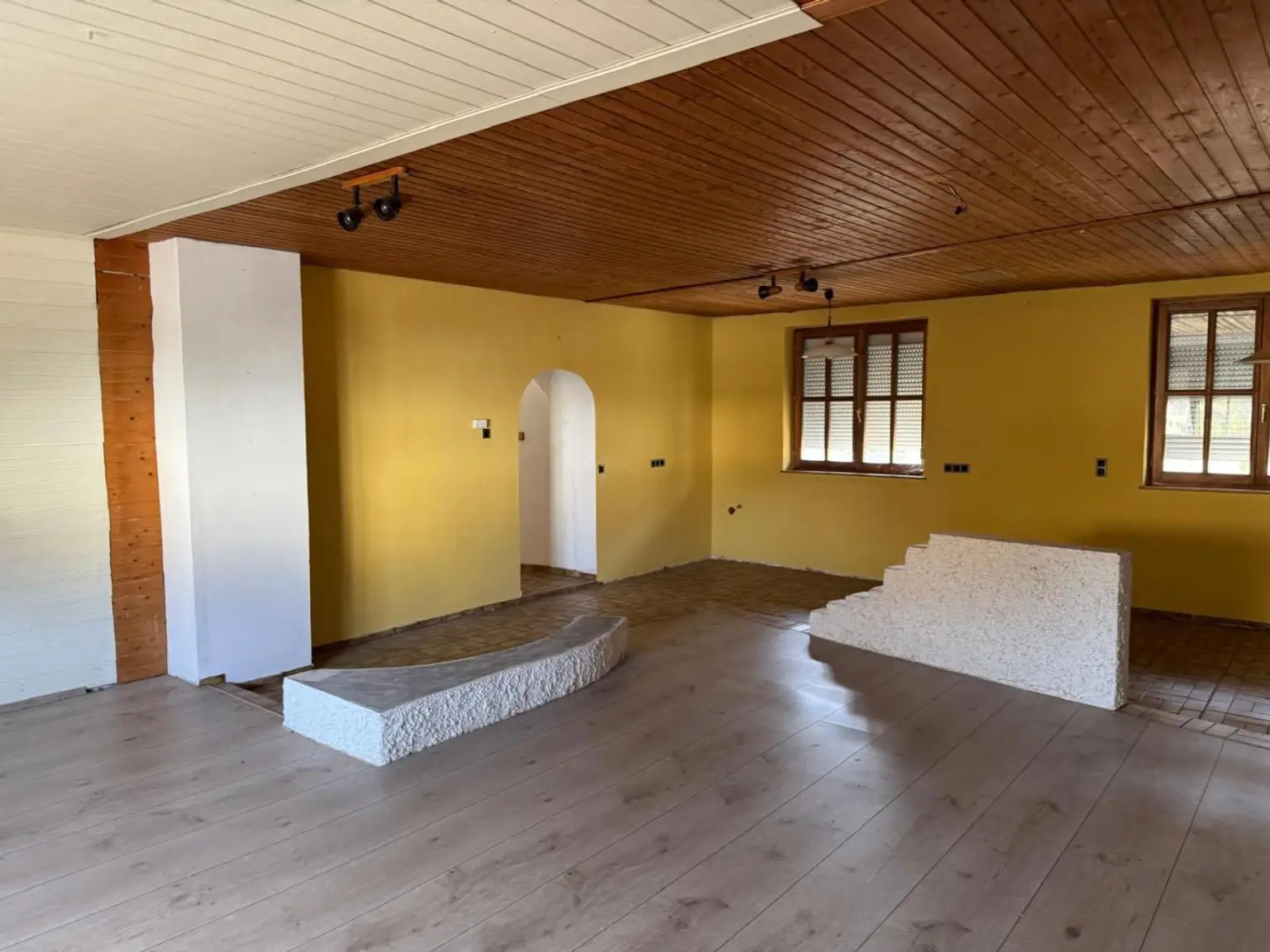 Zimmer 123 2168