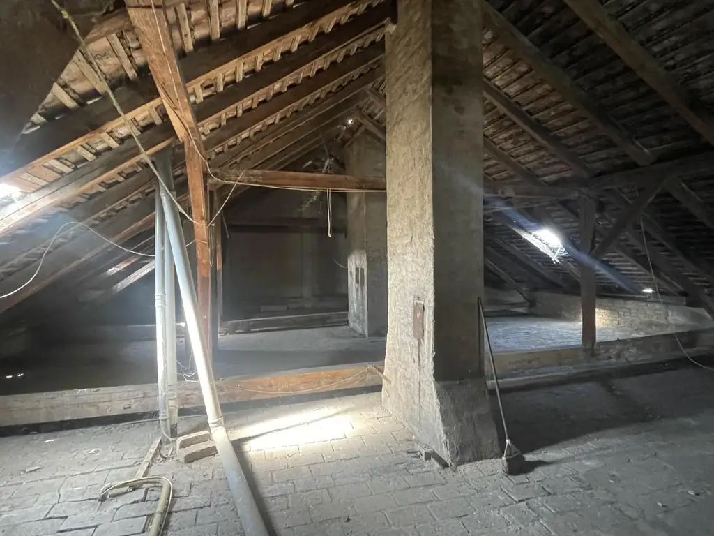 " Zinshaus mit Enwicklungspotential "