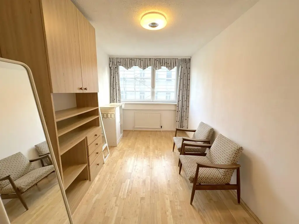 "Familienhit oder Investment: 3-Zimmer Wohnung mit Loggia"