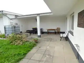 überdachte Terrasse