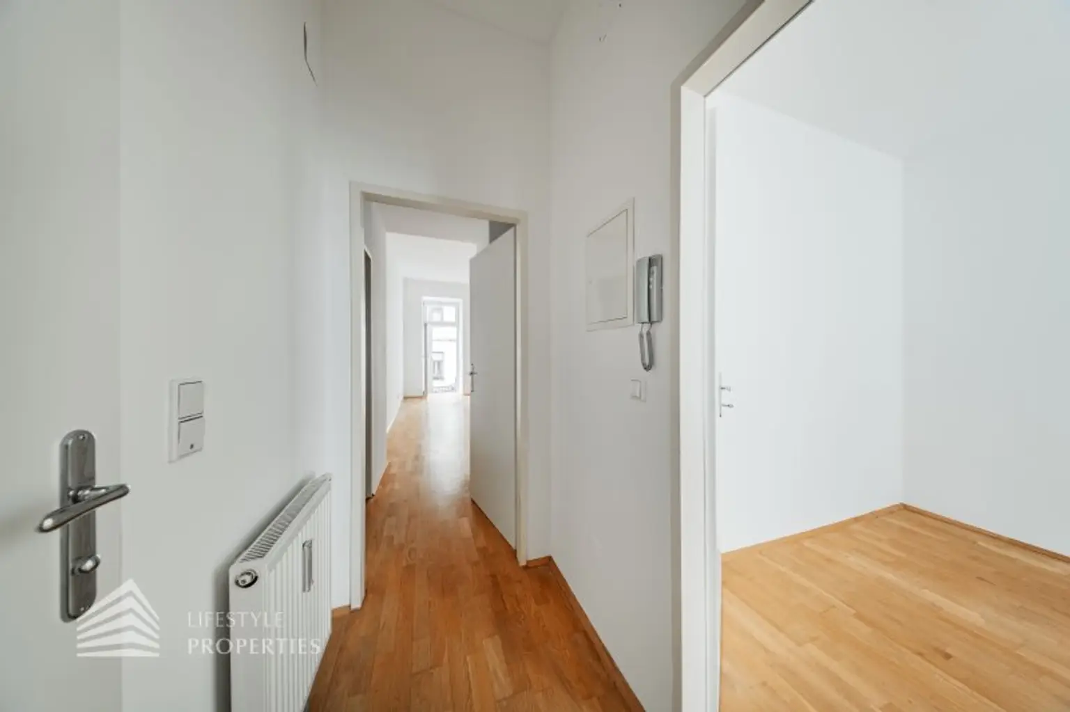 Charmante 2-Zimmer-Altbauwohnung mit idyllischem Eigengarten – urbanes Wohnen mit Rückzugsqualität