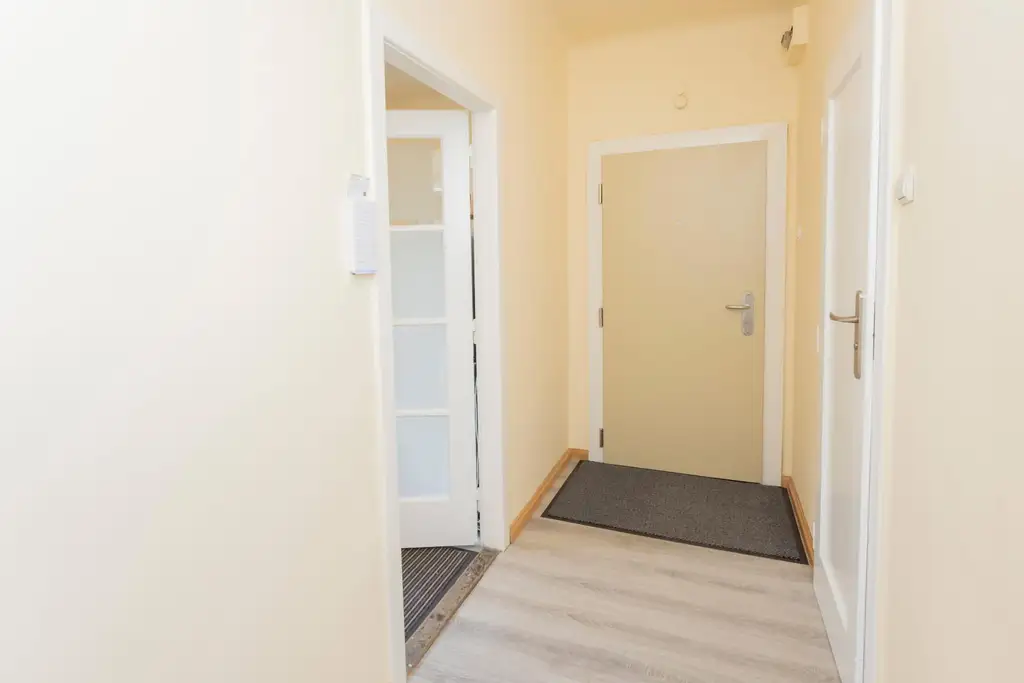 Ruhig. Hell. Zentral. 2-Zimmer-Wohnung mit Lift im 20. Bezirk