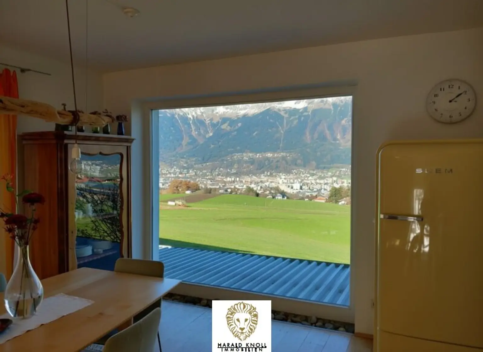 Charmantes Einfamilienhaus mit zwei Gärten und Panoramablick in Aldrans