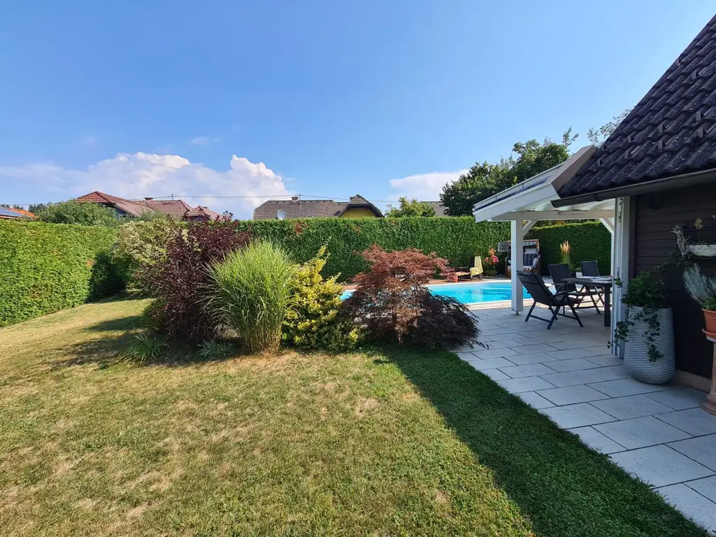Einfamilienhaus mit wunderschöner Außenanlage in Tainach