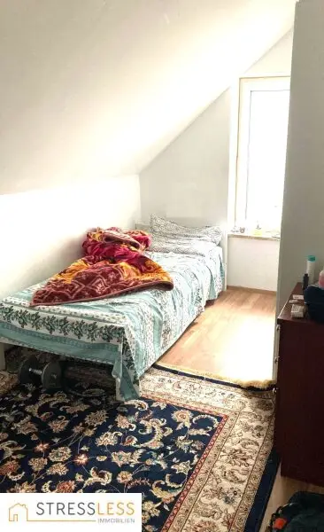 Gemütliches Ein-/Zweifamilienhaus mit großem Garten – nur 5 Minuten zur Wiener Stadtgrenze!