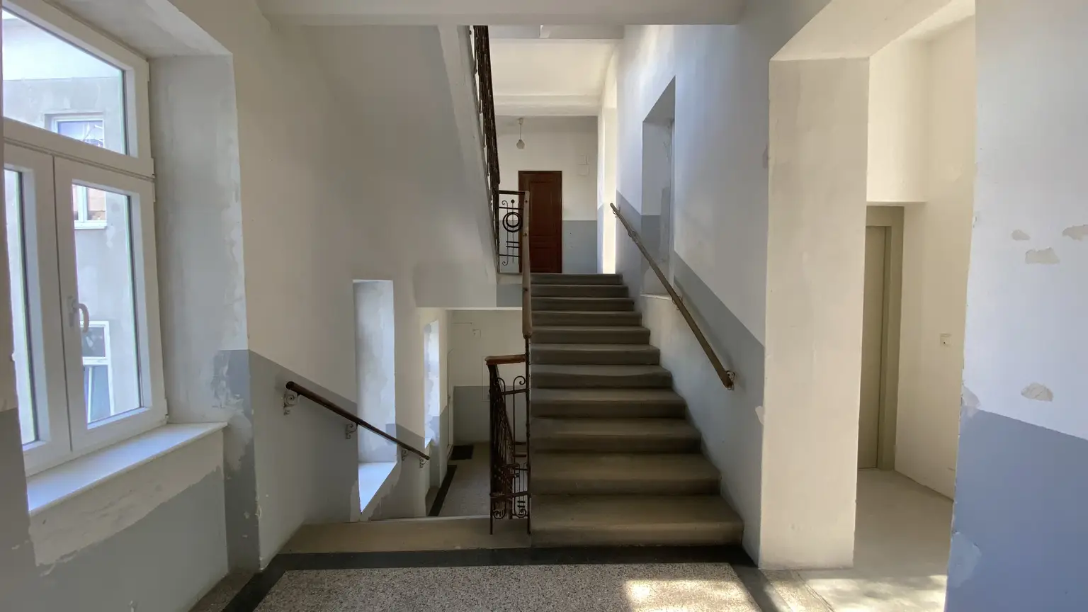 77 m² mit Potenzial – 3-Zimmer-Wohnung im 22. Bezirk
