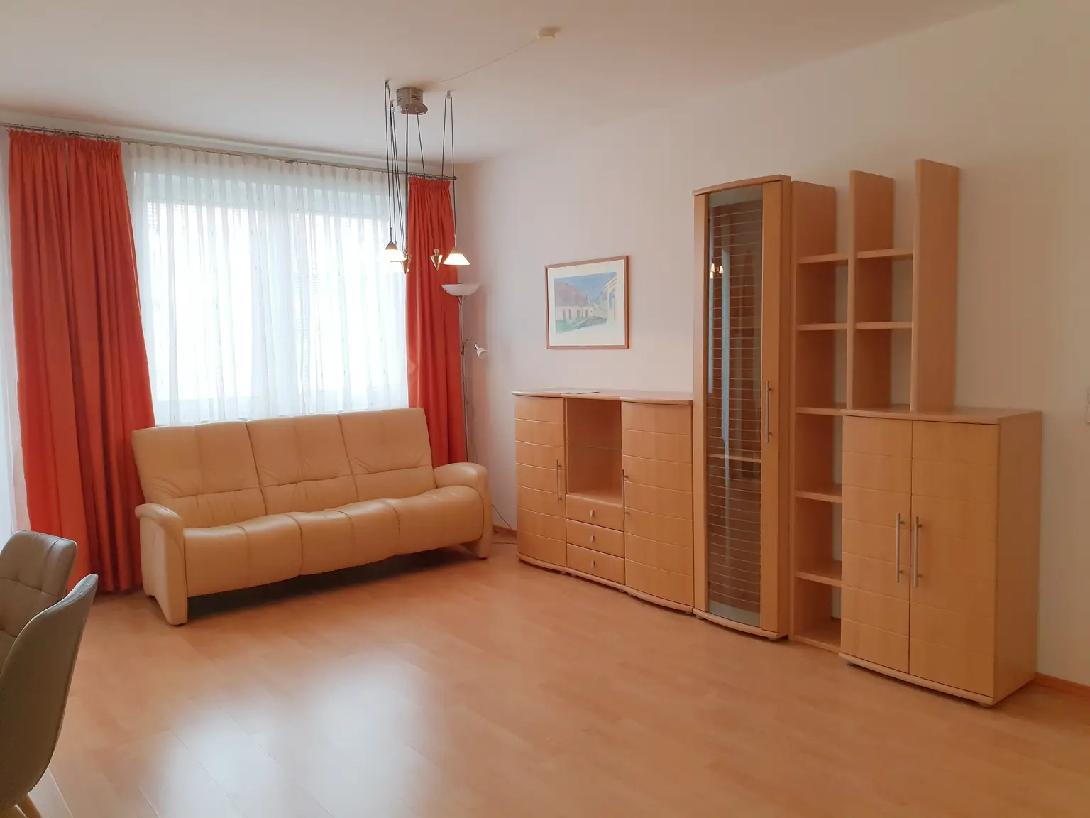 Möblierte 2 Zimmerwohnung mit Balkon zu vermieten!