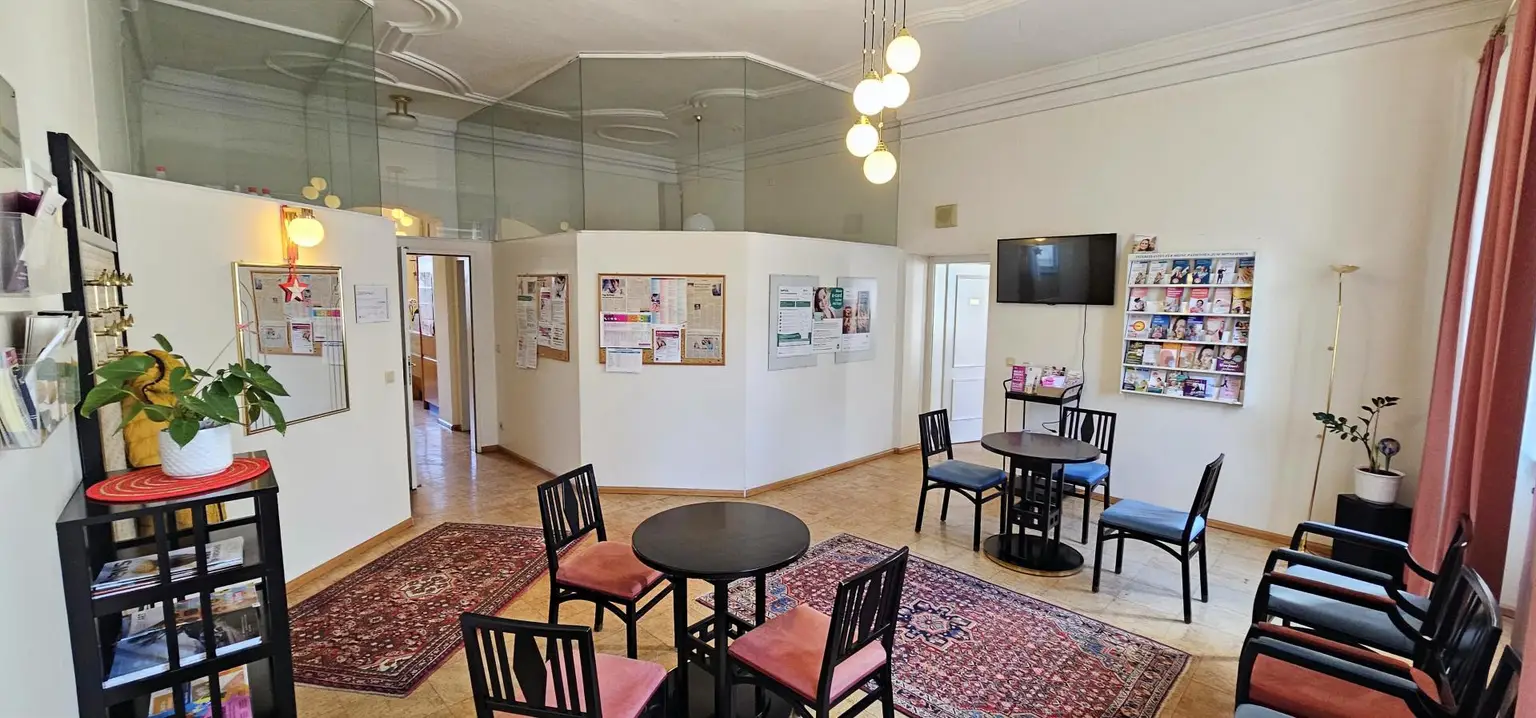 Warteraum 1. Aufnahme