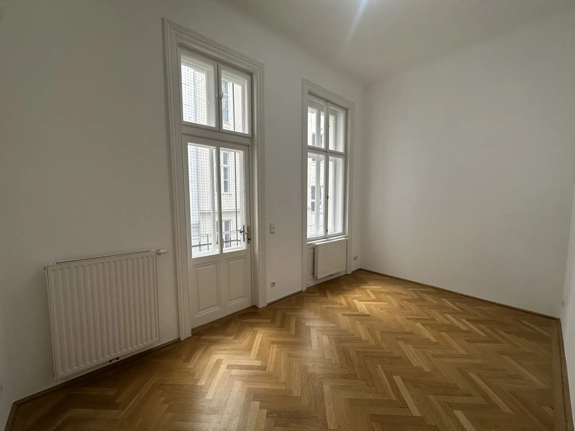 20260317_090511673_iOS