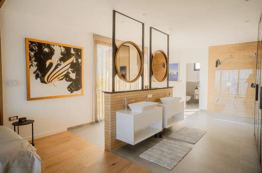Moderne Eleganz an der Adriaküste – Villa auf Čiovo bei Split